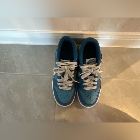 Kid sneakers DUNK LOW GS DARK MARINA BLUE size 4 - Picture 4 of 5